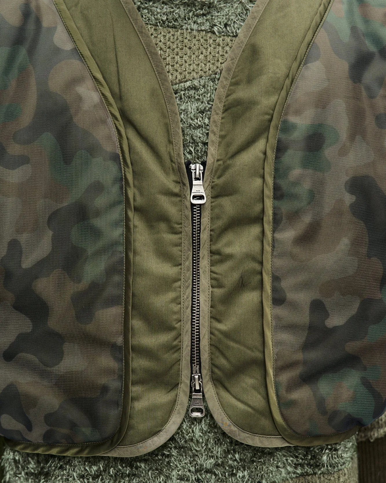 MESH PADDED VEST awa649m(KHAKI)