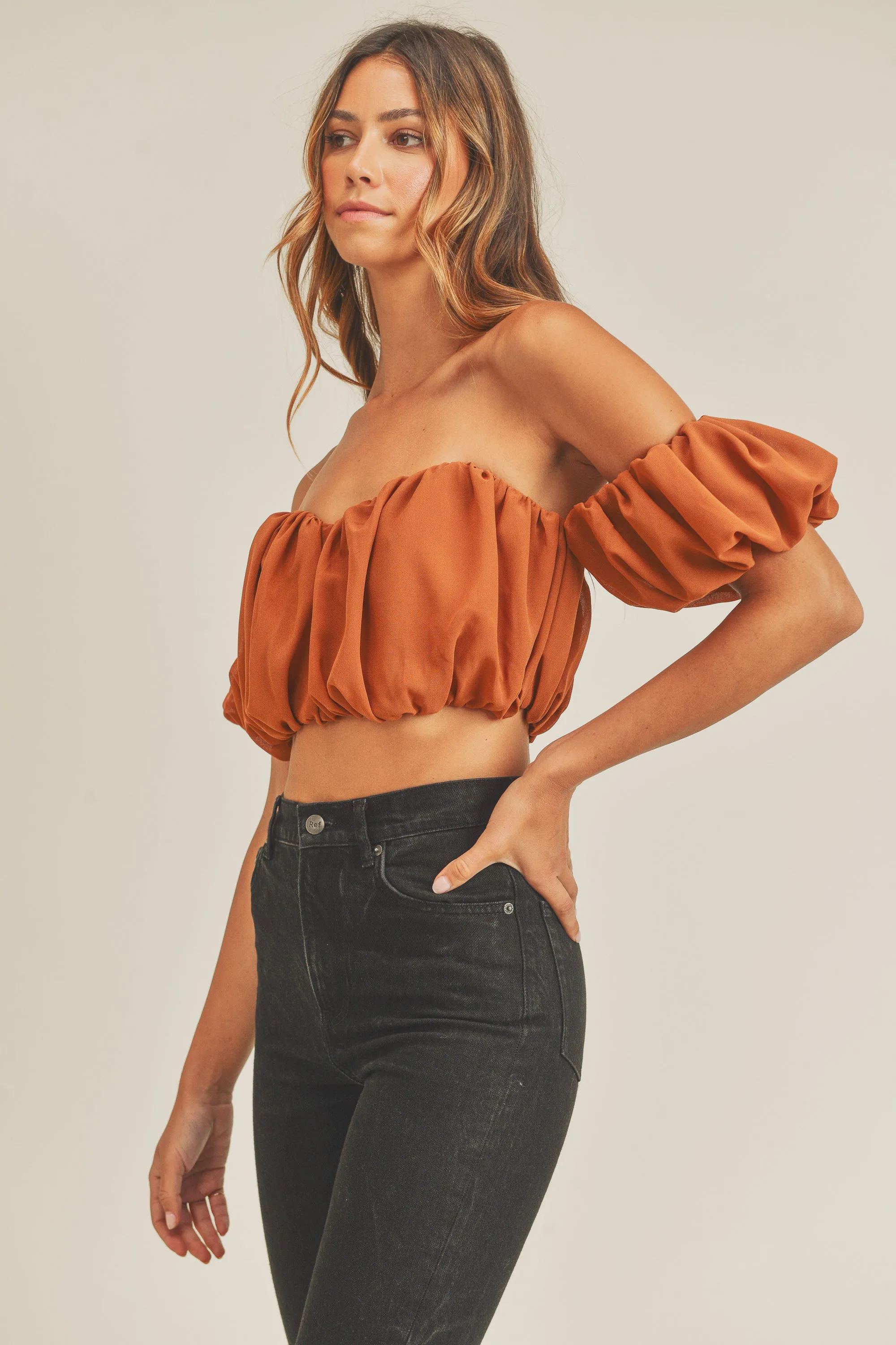 MIRACLE OFF SHOULDER TOP