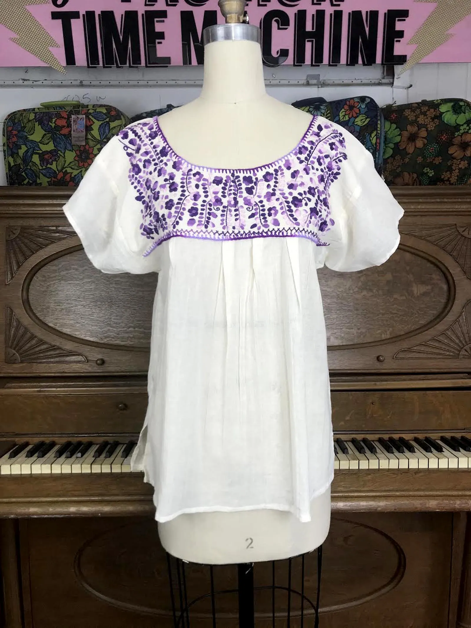 Vintage 70s | Mexican Hippie Cotton Boho Embroidered Puebla Blouse | Medium M